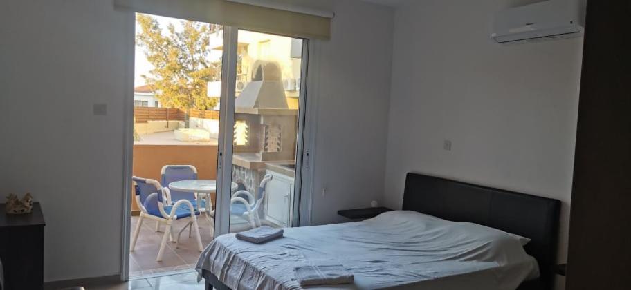 Hermes Complex 2 Kappari Paralimni Cyprus Eksteriør billede